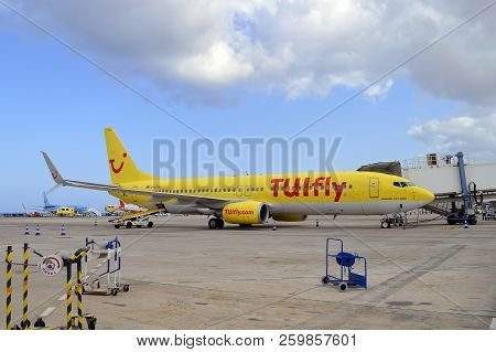 Fuerteventura, Canary Islands, Spain - September 15, 2018 : Passengers Disembarking Form A Tui Fly B