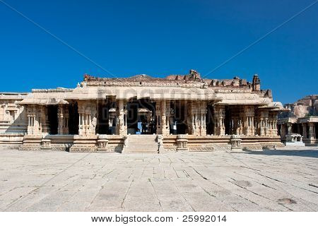 Pia hinduistisk tempel i Hampi, en UNESCO World Heritage Site, Karnataka i Indien.