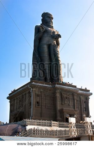 Statua di Tiziano sulla piccola isola vicino a Kanyakumar, Tamil Nadu, India