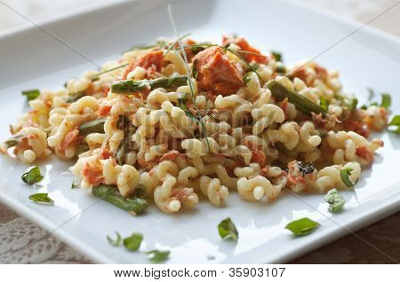 Fusilli s lososem