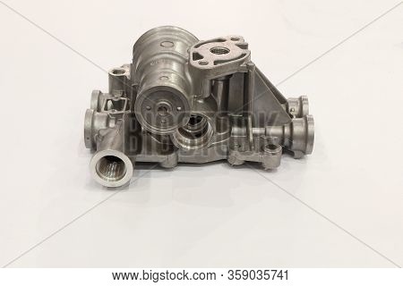 Aluminium Die Casting Product  With Machining Process ; Industrial Background