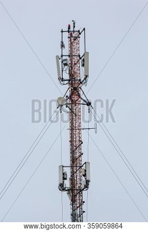 Communication Equipment For Digital Signal Transmission.