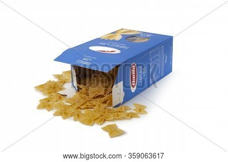 Chisinau, Moldova - April 1, 2020: Barilla Farfalle Nr 265. Italian Pasta In A Box Isolated On White