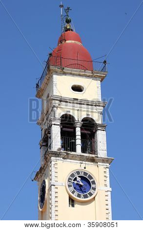 Bell věž Saint Spiridon v Korfu