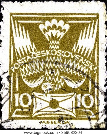 02 11 2020 Divnoe Stavropol Territory Russia Postage Stamp Czechoslovakia 1920 Dove With The Letter 