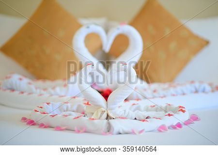 Towel Looklike Swan In Luxury Hotel. Double Swan Towel.