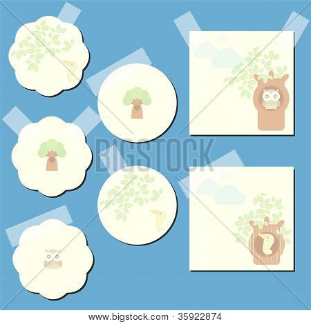 Jeu de la note de papier avec des éléments décoratifs, des oiseaux, hibou et arbre