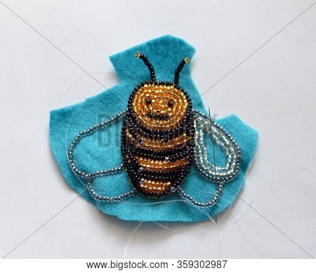Golden Bee - Brooch Making In Process - Contour Embroidered With Beads, Body, Antennae, Six Legs, Ne