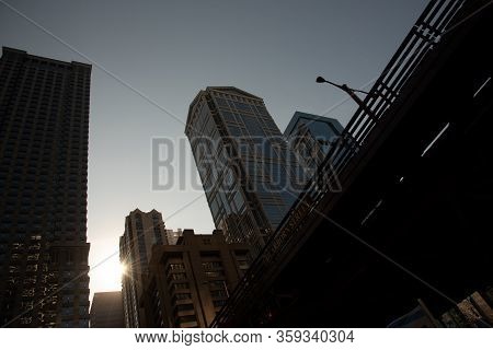 77 West Waker, One Of The Many Famous Skyscrapers In Chicago