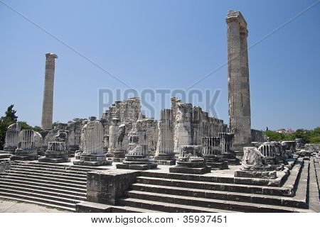 Apollon Tapınağı