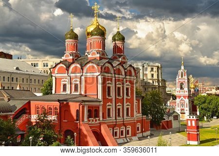 Chambers Of The Romanov Boyars. Moscow, The Center Of The Capital Of The Russian Federation.
