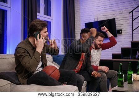 Fierce Noisy Likable 30s Multiracial Male Friends Encouraging With Shouts Their Favourite Football T