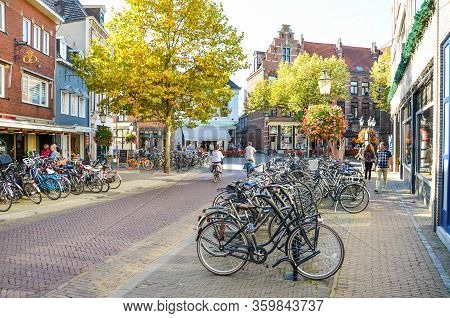 Venlo, Limburg, Netherlands - October 13, 2018: Shopping Street In The Historical Center Of The Dutc