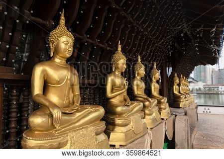 Sri Lanka Seema Malaka Is A Buddhist Temple Used For Meditation And Rest And For Worship. Situated I