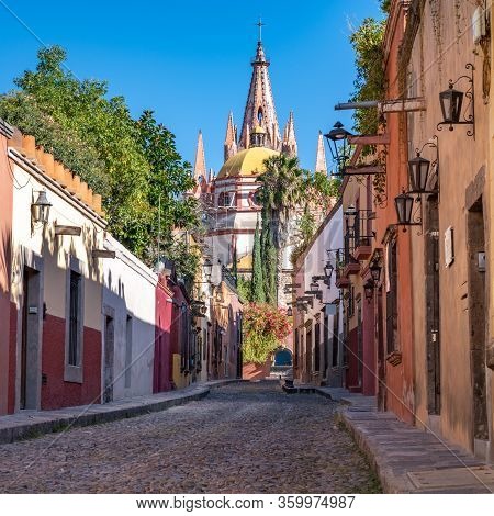 Colorful Street Of San Miguel De Allende, Colonial Town In Mexico. Unesco World Heritage Site.