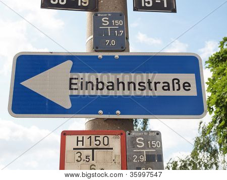 One way sign