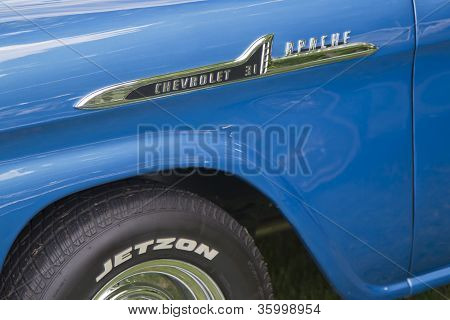 1958 Chevy Apache čtvrtletí Panel zblízka
