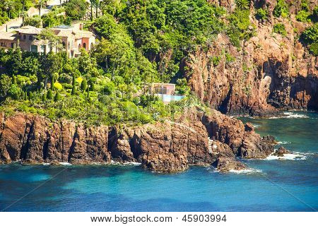 L'esterel ทางใต้ของฝรั่งเศส