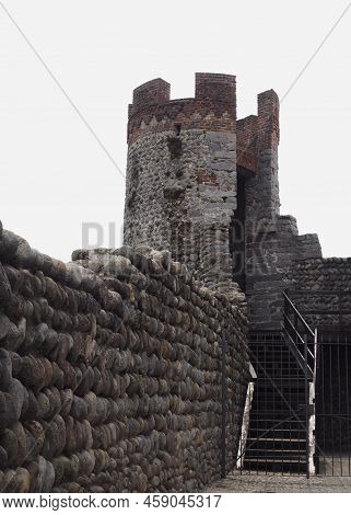 Ricetto Medieval Village In Candelo
