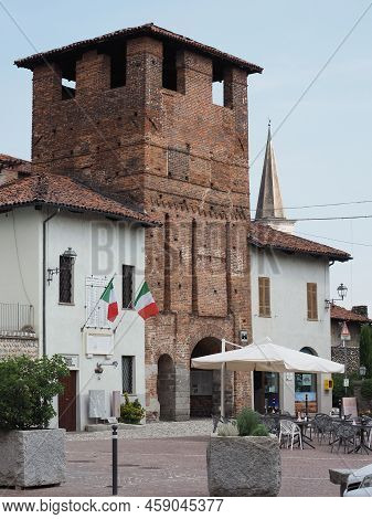 Ricetto Medieval Village In Candelo