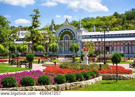 Park Flower Garden In Pyatigorsk, Russia. Beautiful Landscape Of Pyatigorsk City Center In Summer. T