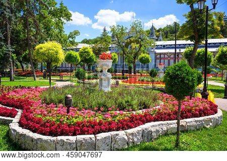 Park Flower Garden In Pyatigorsk, Russia. Beautiful Landscape Of Pyatigorsk City Center In Summer. T