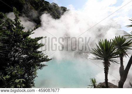 Hot Spring Jigoku Meguri
