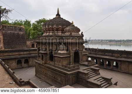 Exterior Of Maheshwar Fort And Temple, Maheshwar (madhya Pradesh, India)