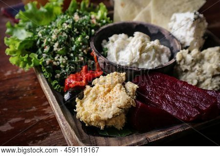 Mezze Platter With Hummus