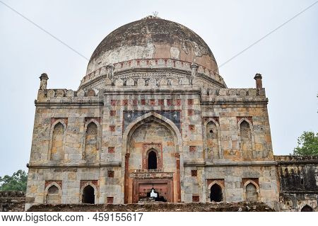 Mughal Architecture Inside Lodhi Gardens, Delhi, India, Beautiful Architecture Inside The The Three-