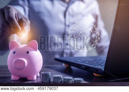 Investor Savings Concept, Online Investment Savings, Online Stock Investors, Internet Financial Tran