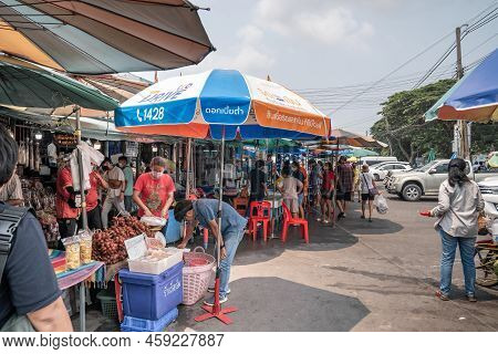 Rayong Province, Thailand - 10 Apr 2022, Environment Of Souvenir And Local Food Shop, It's Retail Ar