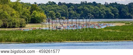 Wausau, Wisconsin, Usa, July, 30, 2022: 8th Annual Paddle Pub Crawl On Lake Wausau And The Wisconsin
