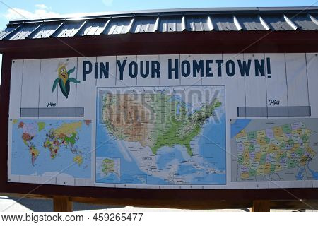 Ronks Pa - Sep 4: Cherry Crest Adventure Farm In Ronks, Pennsylvania, As Seen On Sep 4, 2021.