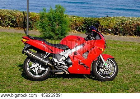 Bordeaux , Aquitaine  France - 07 28 2022 : Honda Vfr Japan Motorcycle Red Model With Logo Brand And