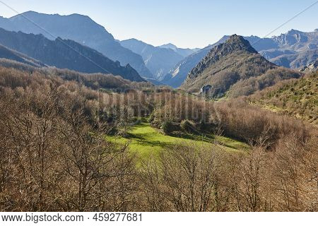 Mountain Forest Landscape In Castilla Leon. Oseja Sajambre. Outdoor