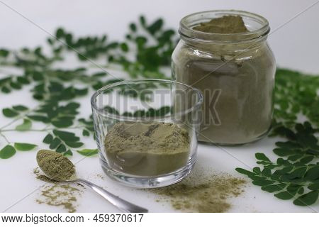 Dried Moringa Leaf Powder. Powdered Form Of Sun Dried Stemless Drumstick Leaves. Helps To Add Moring