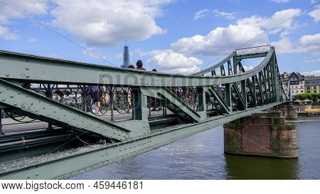 Famous Iron Bridge For Pedestrians Called Eiserner Steg In The City Of Frankfurt - Frankfurt Main, G