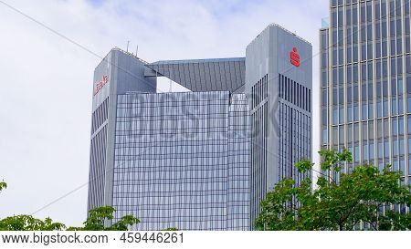 Deka Investment And Sparkasse In The Financial District In The City Of Frankfurt - Frankfurt Main, G