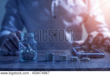 Investor Online Saving Concept, Online Investment Savings, Online Stock Investors, Internet Financia
