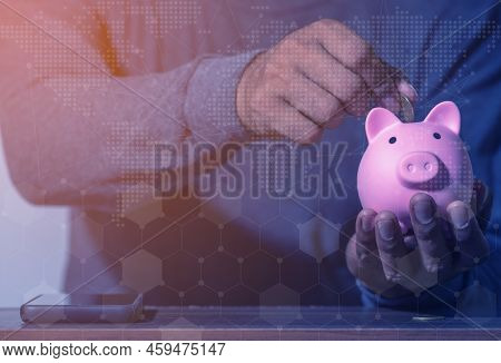 Investor Online Saving Concept, Online Investment Savings, Online Stock Investors, Internet Financia