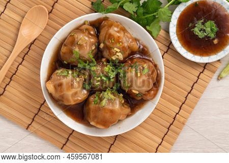 Bawan (ba Wan), Taiwanese Meatball Delicious Street Food.