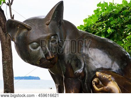 Rat And Cat Statues That Is Located At Public Place Near Samila Beach In Songkhla Province In Thaila