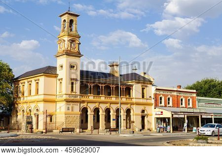 Beechworth, Victoria, Australia - April 12, 2018: This Historic Post Office Was Used By Australia Po