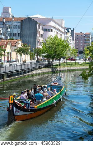 Aveiro, Portugal. 2022 May 12 . Traditional Boats In The Canal Of Aveiro, Portugal. The Colorful Mol
