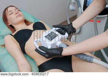 Cellulite Removal Procedure On Female Abdomen, Cavitation Belly Massage. Ultrasonic Massage For Weig