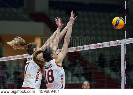 Istanbul, Turkey - April 02, 2022: Fatma Beyaz And Gamze Kilic In Action During Galatasaray Hdi Sigo