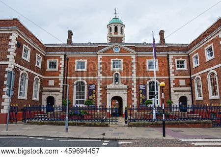 Chester, Uk: Jul 3, 2022: The Blue Coat Hospital Was Founded In 1700 By Bishop Stratford