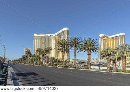 Las Vegas, Usa - May 25, 2022: View To Mandalay And Delano Casino And Hotel At The End Of The Las Ve