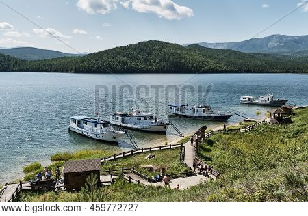 Ulan-ude, Russia - August 9, 2022: Zmeyevaya Bay, Chivyrkuisky Bay Of Lake Baikal. Zabaikalsky Natio